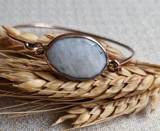 Bracelets / Moonstone Copper Larnil Wrist Size (cm) = 19 cm Wrist Size (cm) = 19 cm-