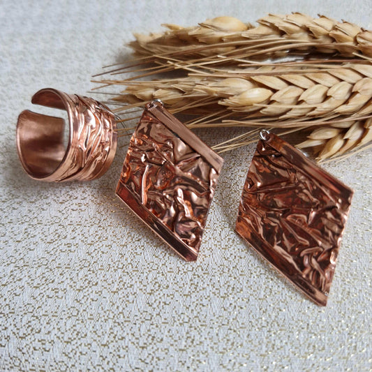 Jewelery Set / Gold Plating On Brass Larnil Ring Range Adjustable / Ring Circumference 6 cm Ring Range Adjustable / Ring Circumference 6 cm-