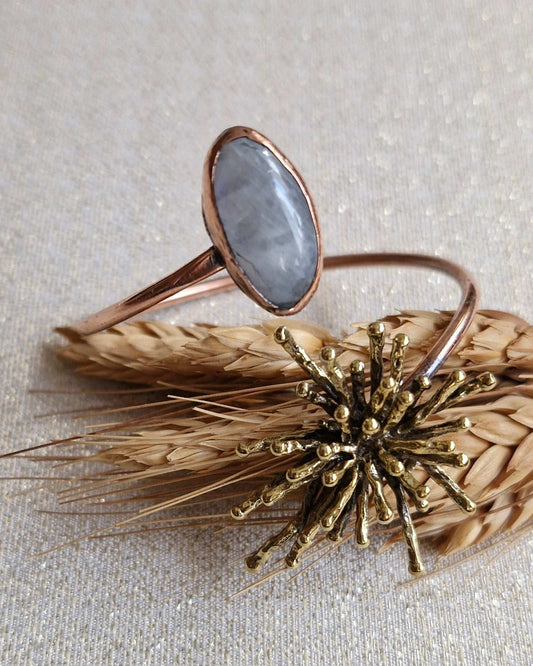 Bracelets / Adjustable Copper Bronze Moonstone Larnil Range adjustable / standard ( wrist size = 19 cm ) Range adjustable / standard ( wrist size = 19 cm )-