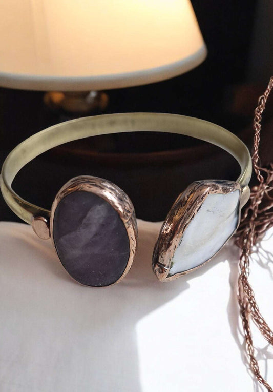 Bracelets / Adjustable Brass, Copper, Amethyst, Pearl Larnil Range adjustable / standard ( wrist size = 19 cm ) Range adjustable / standard ( wrist size = 19 cm )-