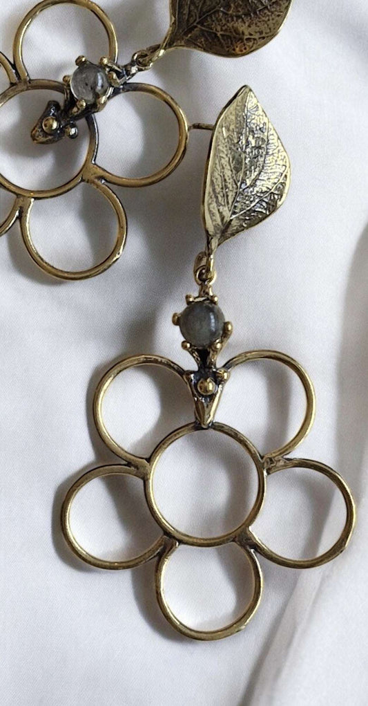 Earrings / Labradorite Brass Larnil Default Title Default Title-